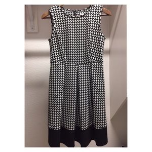 Calvin Klein Printed Dress